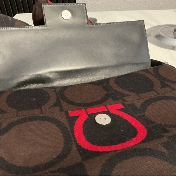 Salvatore Ferragamo  bags - Picture 9 of 16